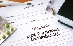 Diagnostic form with Diagnosis deep venous thrombosis.